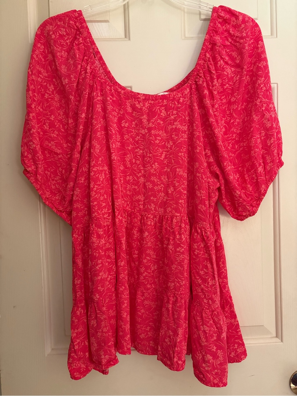 Terra & Sky Size 2x Pink Floral Scoop Neck Blouse